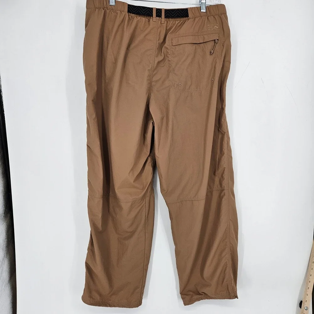 Mountain Hardwear Stryder Pants Mens XXL Tan Hiking Outdoors Nylon Belted